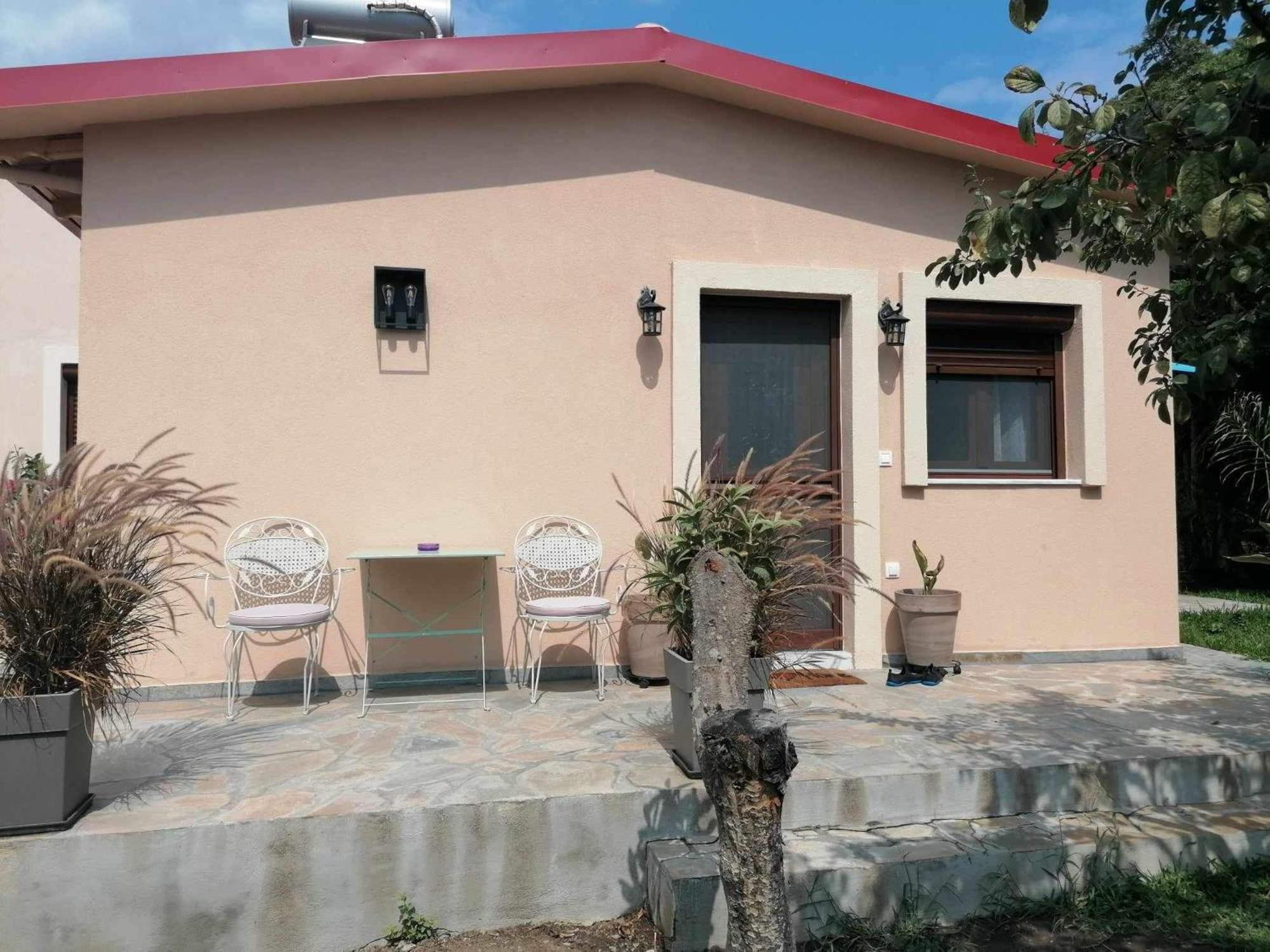 Vila Tiny House By The Sea Nea Skioni Exteriér fotografie